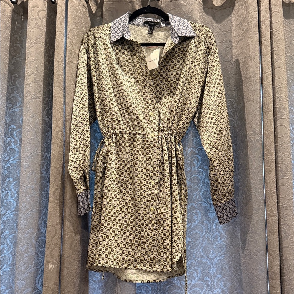 Patterned Long Sleeve Dress